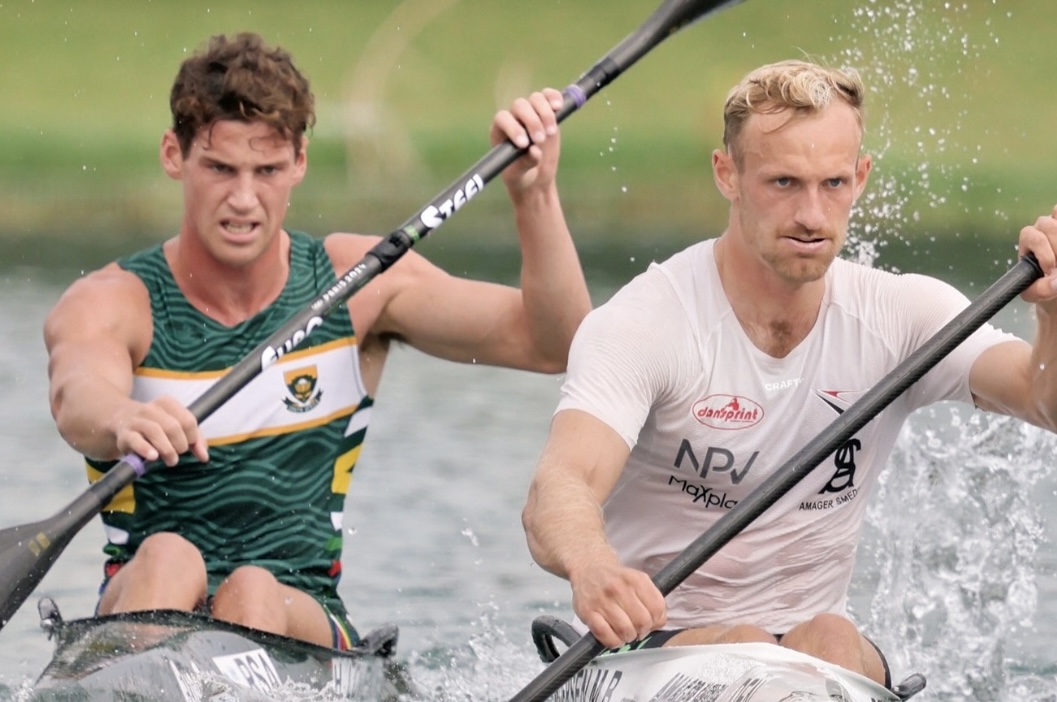 Image d'illustration pour: A Canoeing Rivalry to Watch!