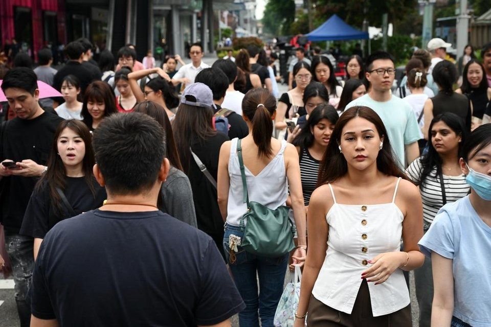 Image d'illustration pour: Hidden health risks in young Singaporean women with low muscle mass, high body fat, says study