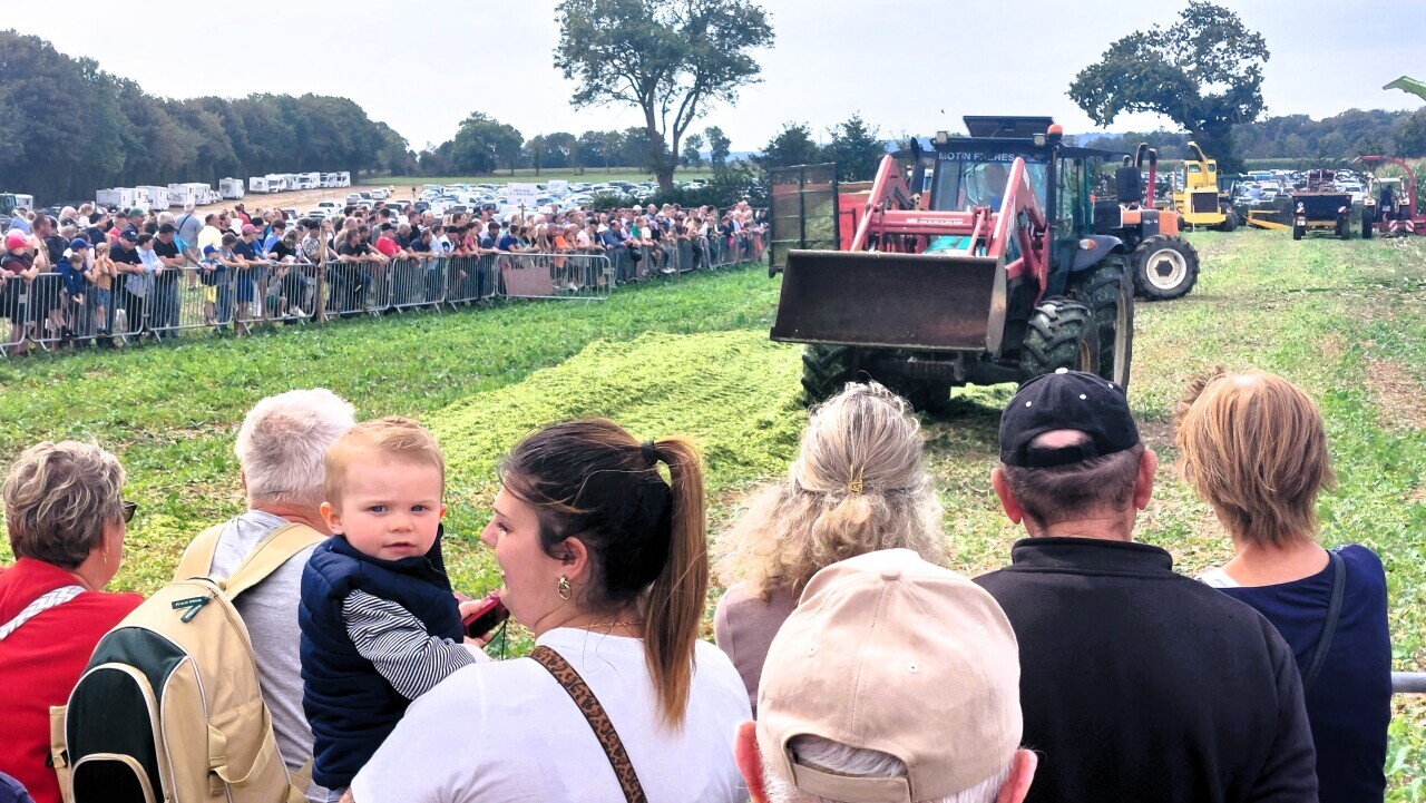 Image d'illustration pour: EN IMAGES. Des milliers de visiteurs au Festival de la terre et de la ruralité à Picauville