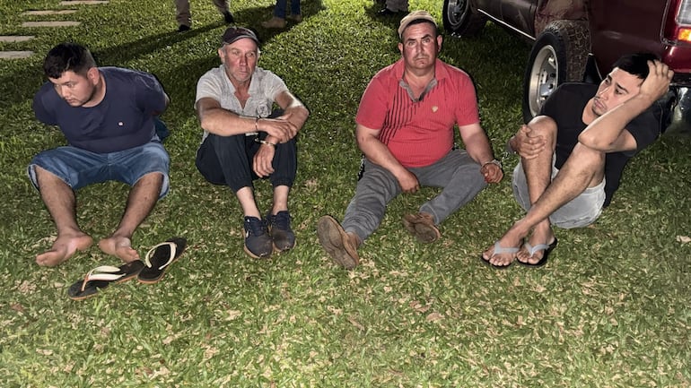 Image d'illustration pour: Coronel Oviedo: cinco detenidos por intento de asalto a transportadora - Nacionales - ABC Color