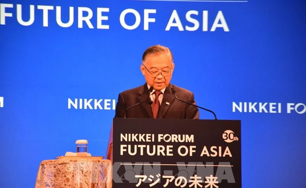 Image d'illustration pour: Singapore's Deputy PM suggests proposals to make difference for Asia