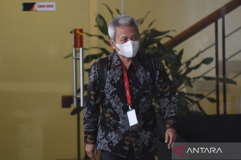 Image d'illustration pour: KPK menelusuri eks Menag diduga menerima aliran kasus haji lewat perantara