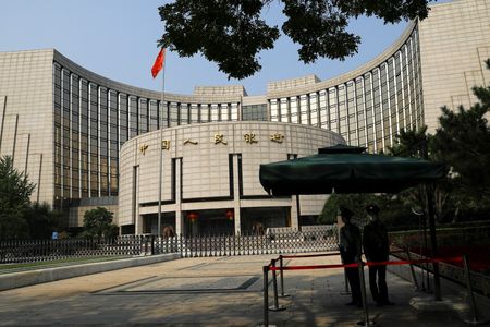 Image d'illustration pour: 中国人民銀、銀行間の国境超え人民元融資の管理強化へ