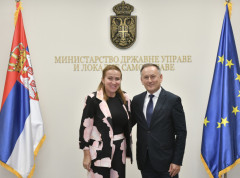 Image d'illustration pour: Ministarstvo državne uprave i lokalne samouprave: Srbija i Mađarska jačaju partnerstvo u oblasti javne uprave