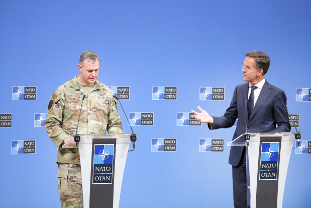 Image d'illustration pour: Nato to beef up defence of Europe’s eastern flank