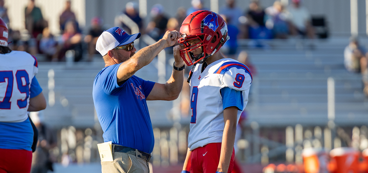 Image d'illustration pour: Zane Trace with a statement victory against Piketon - WOUB Public Media