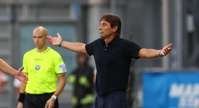Image d'illustration pour: Fiorentina-Napoli: due novità dell'ultim'ora nei convocati di Conte