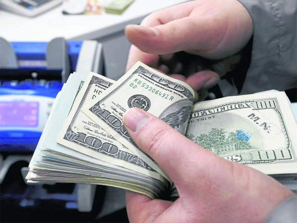 Image d'illustration pour: Señalan faltante millonario en cuentas de la AUF en Uruguay - Noticias Prensa Latina
