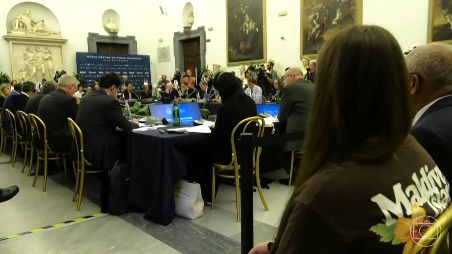 Image d'illustration pour: Vaticano realiza encontro mundial para promover a fraternidade humana
