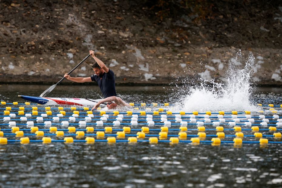 Image d'illustration pour: Fête du sport à Paris : quand Maxime Grousset nage contre le canoë de Tony Estanguet