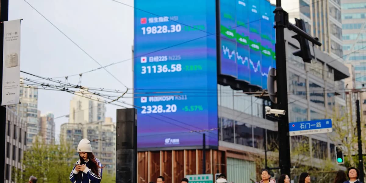 Image d'illustration pour: China's US$19 trillion stock market, once called uninvestable, lures foreigners again