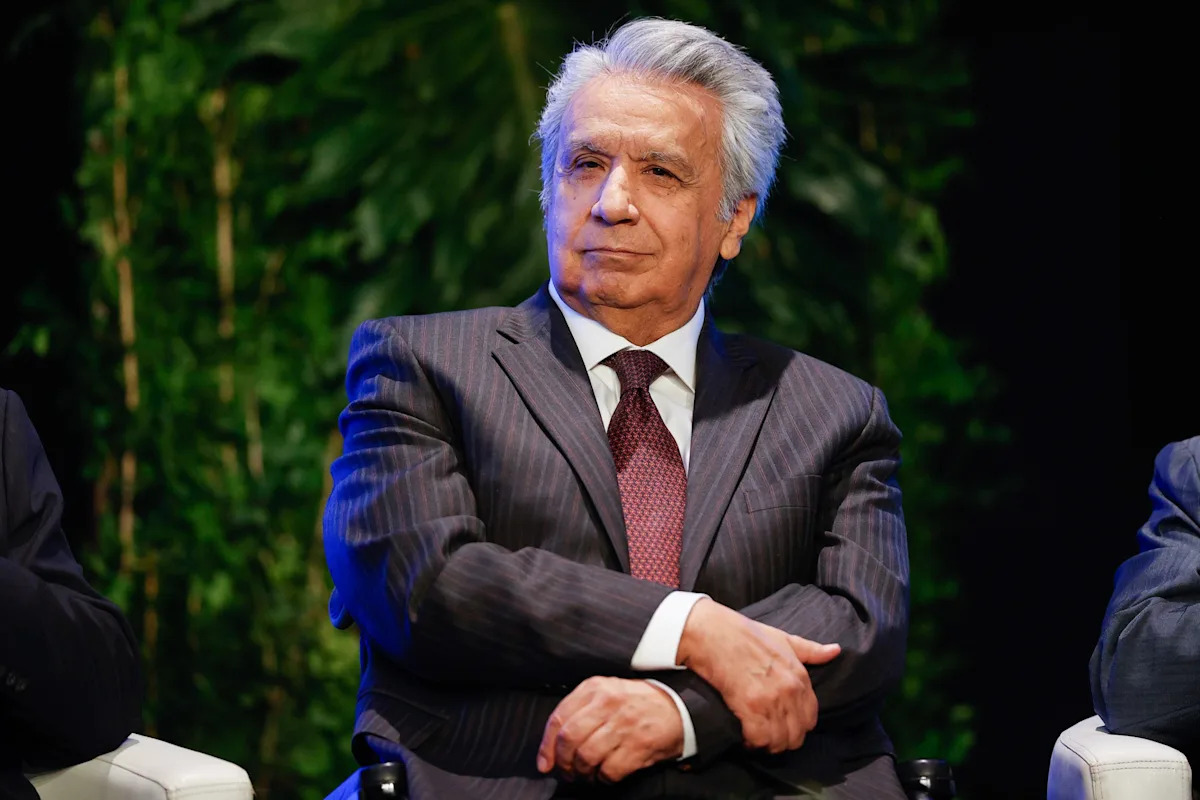 Image d'illustration pour: Fiscalía de Ecuador comienza a formular acusación a expresidente Lenín Moreno por sobornos