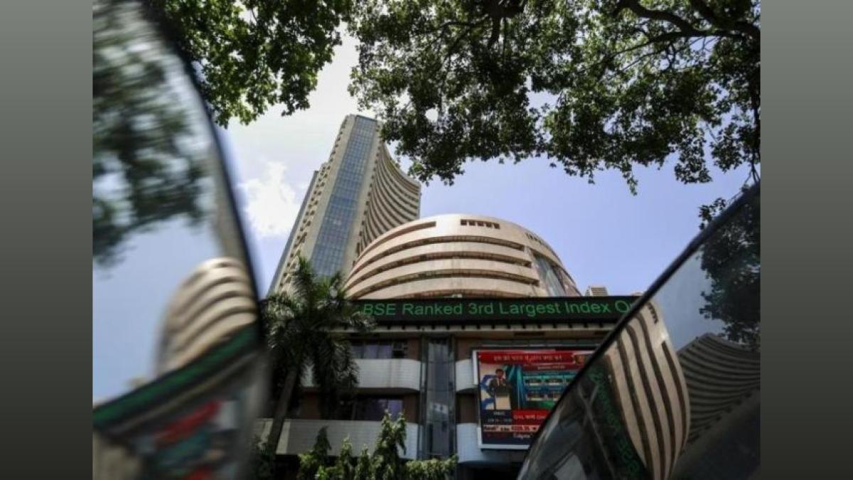 Image d'illustration pour: Sensex Jumps on US-India Trade Talk Optimism