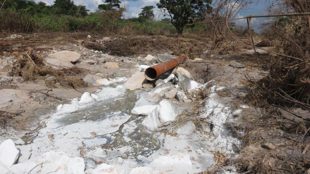 Image d'illustration pour: Chinese-linked mining firms sued over 'ecological catastrophe' in Zambia