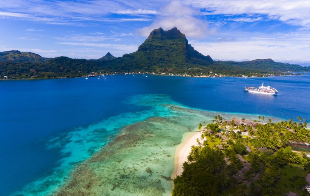 Image d'illustration pour: Explore the Marquesas Islands with Aranui Cruises: Unveiling the 2027 Sailing Schedule to the Heart of French Polynesia - Travel And Tour World
