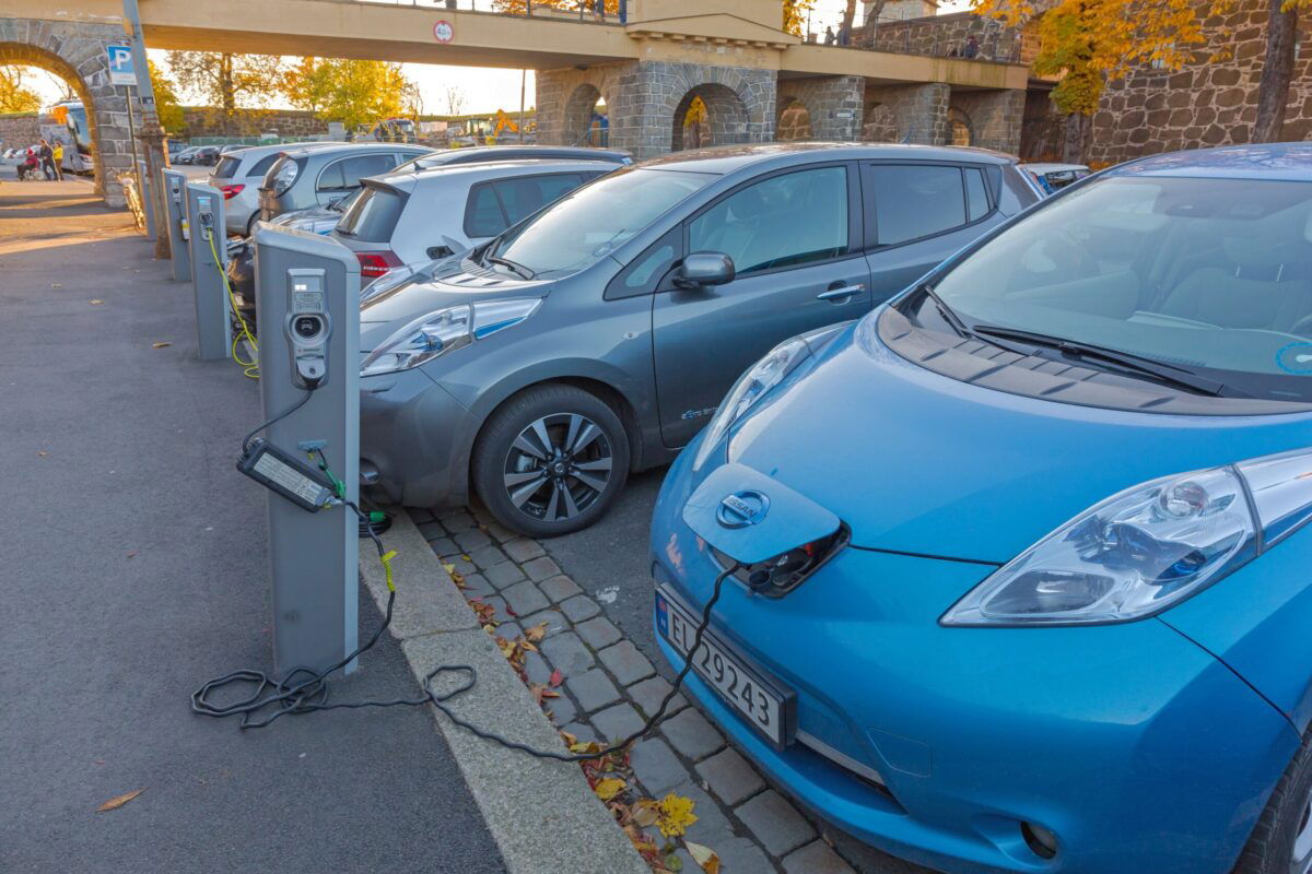 Image d'illustration pour: Is Norway "Greenwashing" with EV policy?