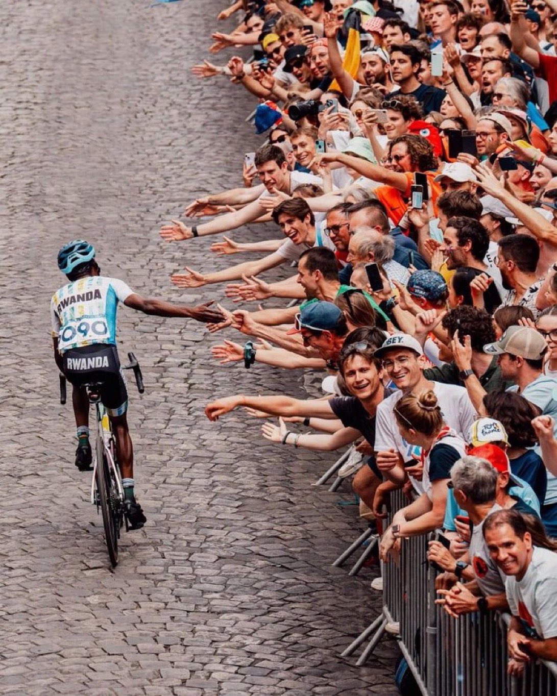 Image d'illustration pour: 'No Power Blackouts During UCI Championships Despite 30MW Supply Gap'
