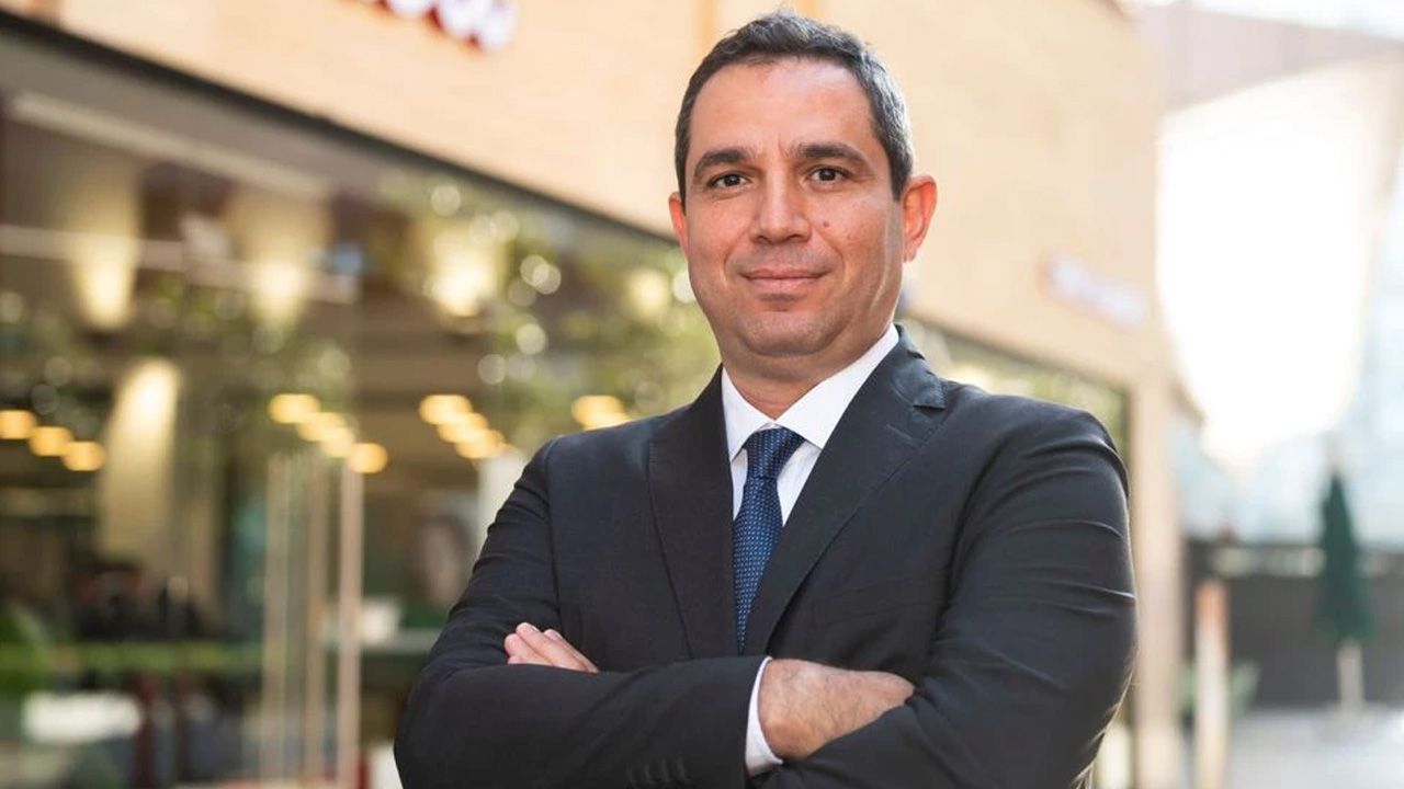 Image d'illustration pour: Aslı, bedelsiz 'franchise'a 1 milyar TL yatıracak