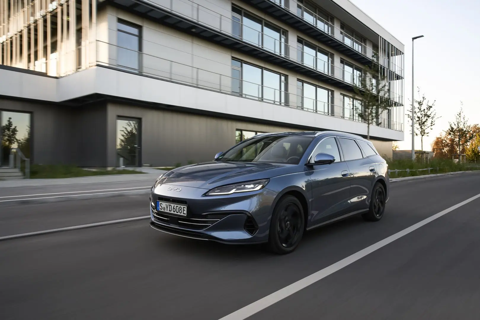 Image d'illustration pour: A settembre Byd registra quasi 2500 immatricolazioni raggiungendo il 2% nel mercato italiano