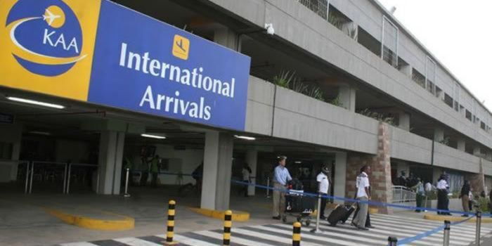 Image d'illustration pour: Airport Workers Call Off Strike