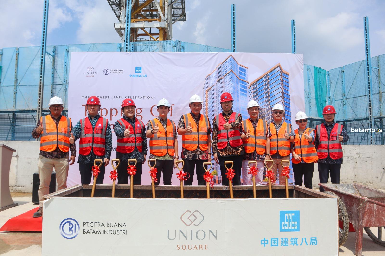 Image d'illustration pour: Union Square Gelar Topping Off, Hadirkan Hunian Modern Eksklusif di Jantung Kota Batam - Metropolis