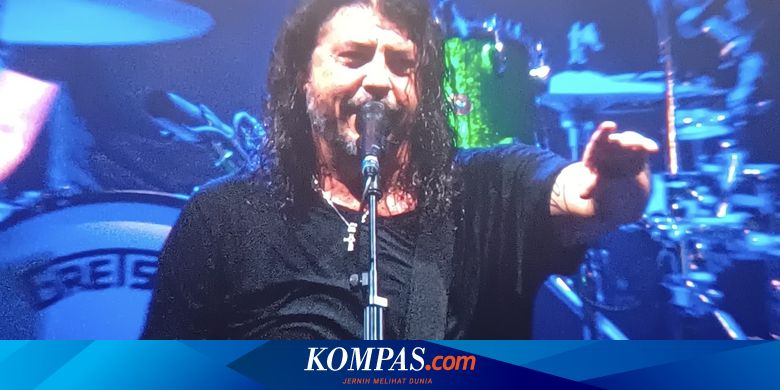 Image d'illustration pour: Buka Konser Foo Fighters, Dave Grohl: Sudah Lama Ya
