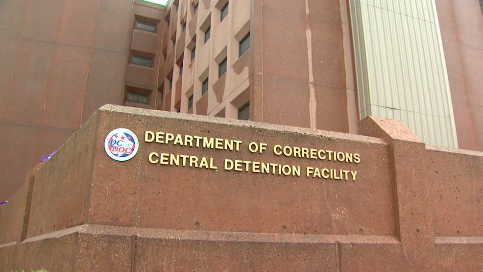 Image d'illustration pour: DC jail population surges 10% since increase of federal law enforcement