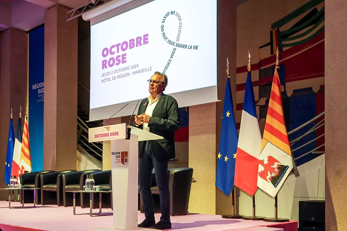 Image d'illustration pour: Octobre Rose en Région Sud le Mammobile va renforcer le dépistage du cancer du sein dès 2026