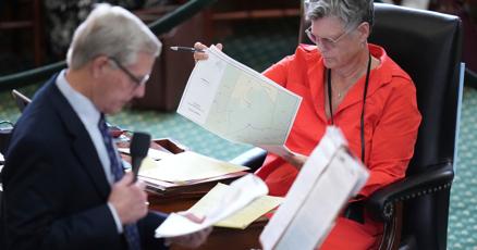 Image d'illustration pour: Hearing to determine if Texas redistricted maps can be used in 2026 congressional elections
