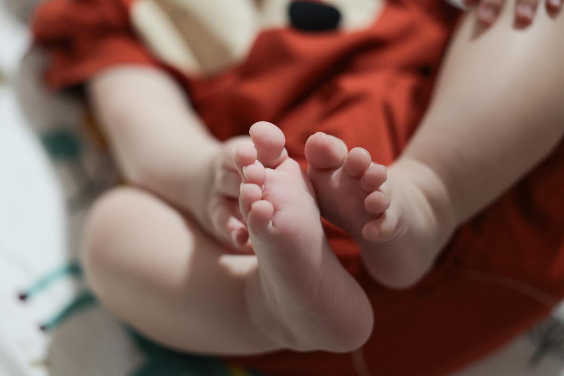Image d'illustration pour: Singapore's 2024 dragon year fertility rate