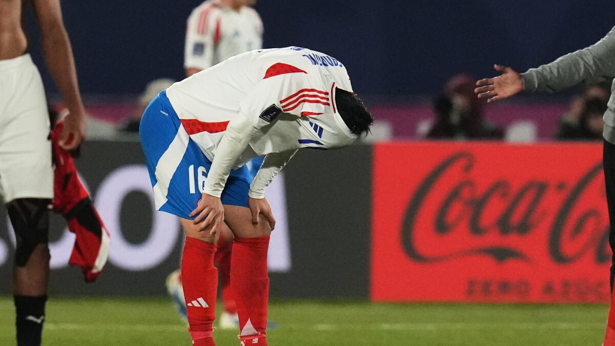 Image d'illustration pour: Ucrania lidera el grupo, Egipto sorprende y Japón y Chile avanzan a los octavos del Mundial Sub20