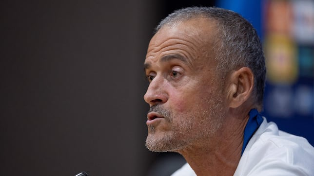 Image d'illustration pour: Luis Enrique se rinde a Vitinha: "Es de los mejores del mundo"