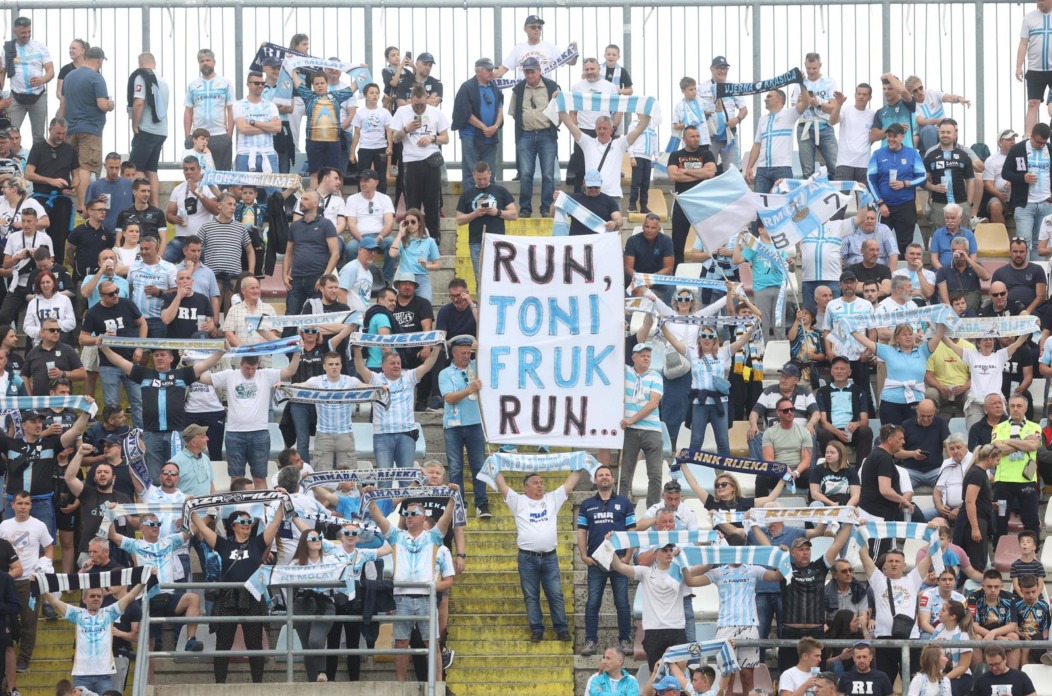 Image d'illustration pour: U NEDJELJU GORICA - RIJEKA (15.45) Victor Sanchez: Moramo popraviti duel igru i realizaciju  | Riportal