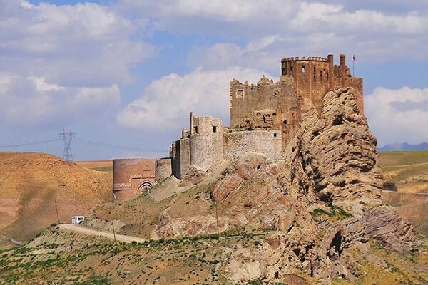 Image d'illustration pour: "شارود" روایتی تازه از فرهنگ و تاریخ الموت در قاب سیمای قزوین