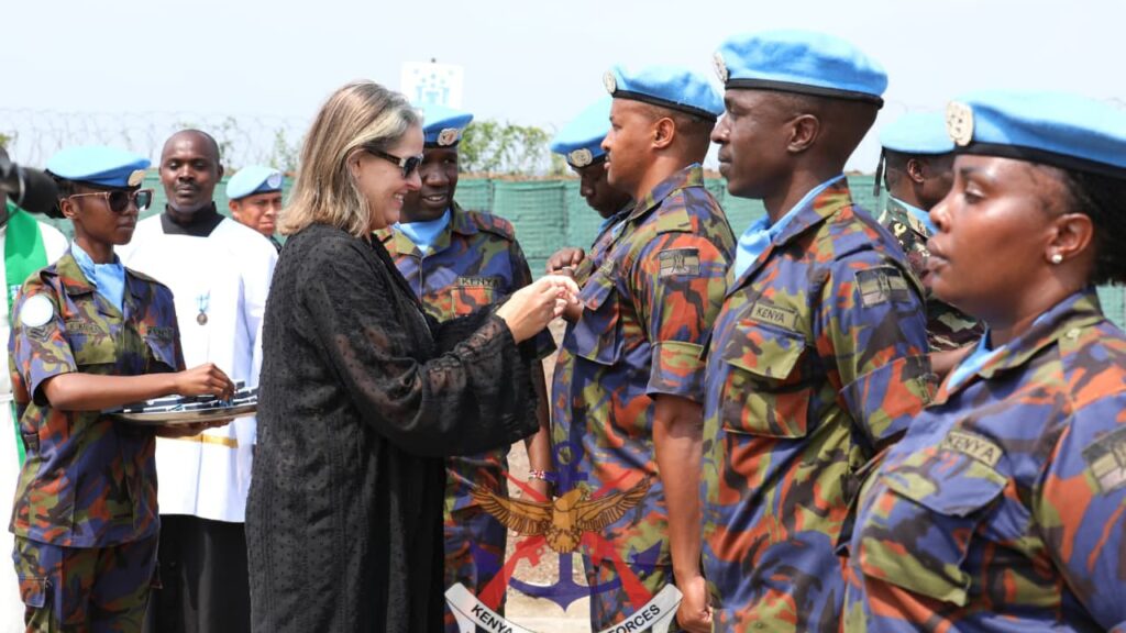 Image d'illustration pour: Kenyan Peacekeepers receive UN medals for distinguished service in Congo