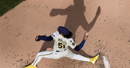 Image d'illustration pour: A look inside American Family Field ahead of NLDS Game 1 between Brewers, Cubs