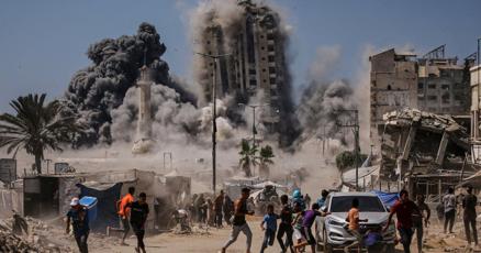 Image d'illustration pour: What to know after Hamas welcomes US peace plan for Gaza