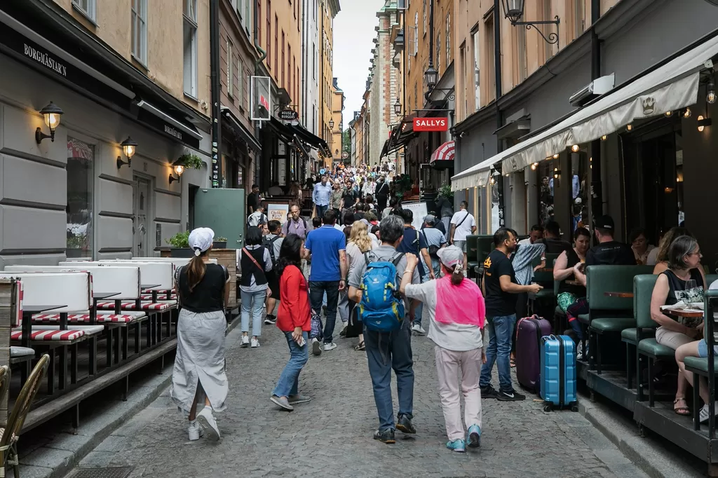 Image d'illustration pour: MP vill ta betalt av turister - nobbas av staden
