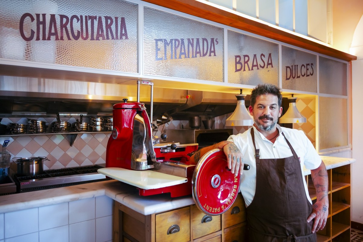 Image d'illustration pour: Gonzalo Vidal inaugura restaurante no Horto com pegada de bodega