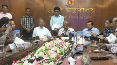 Image d'illustration pour: খাগড়াছড়িতে ধর্ষণের ঘটনায় মেডিকেল রিপোর্টে কোনো আলামতই পাওয়া যায়নি: স্বরাষ্ট্র উপদেষ্টা