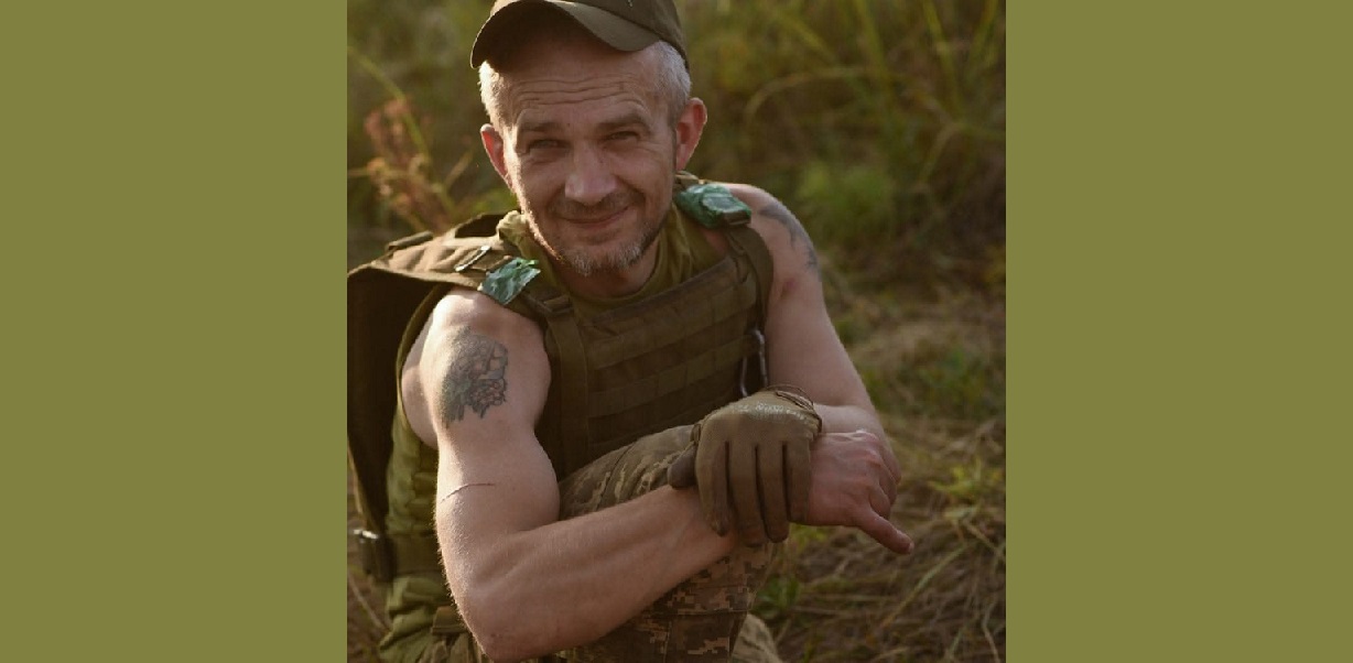Image d'illustration pour: На Донеччині поліг "кіборг" Андрій Серганчук. "Андрій був великим патріотом" - Життєві історії | Експрес онлайн