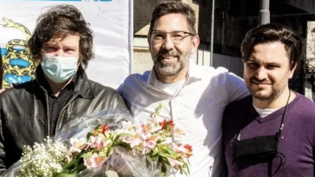Image d'illustration pour: Un exaliado de Milei aseguró que el Presidente "asesoró a narcos"