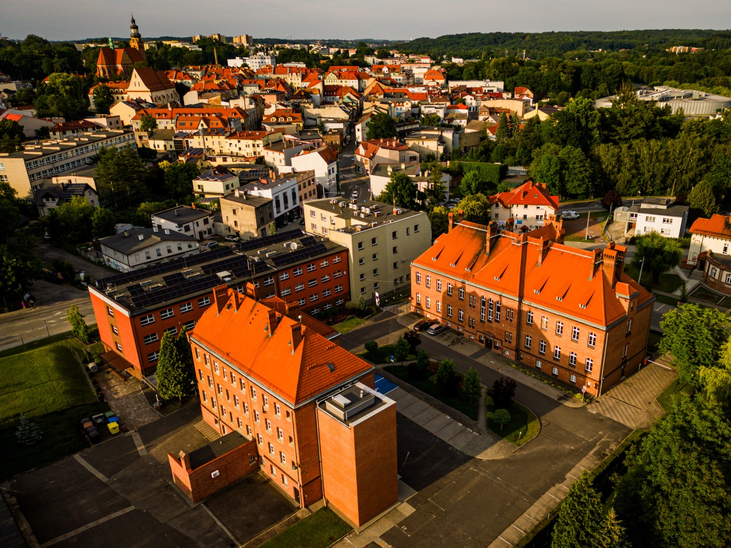 Image d'illustration pour: Wodzisław Śląski: Nowe stawki podatku od nieruchomości na rok 2026. Ruszają konsultacje - Radio 90