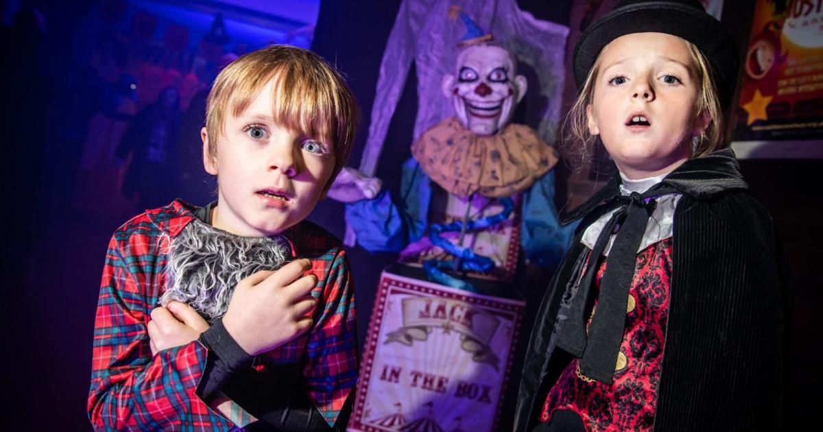 Image d'illustration pour: East Lancashire Railway ghost trains return with 'creative twist' for Halloween