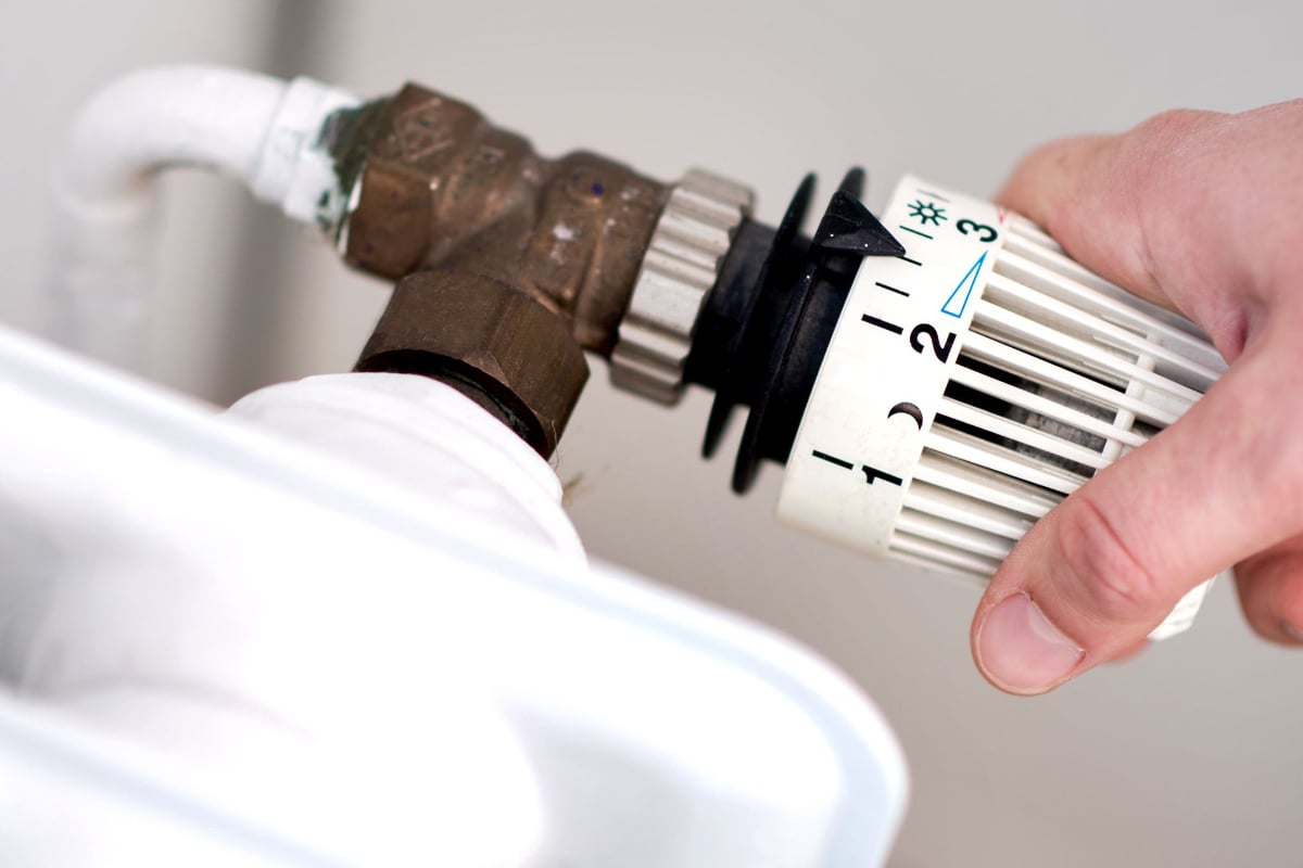 Image d'illustration pour: Weil Energie und Heizen immer teurer werden: Tausende von Mahnungen und Stromsperren betroffen