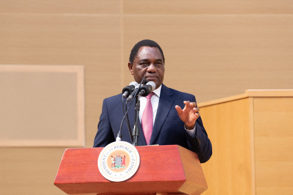 Image d'illustration pour: Zambian president calls for adoption of digital platforms to