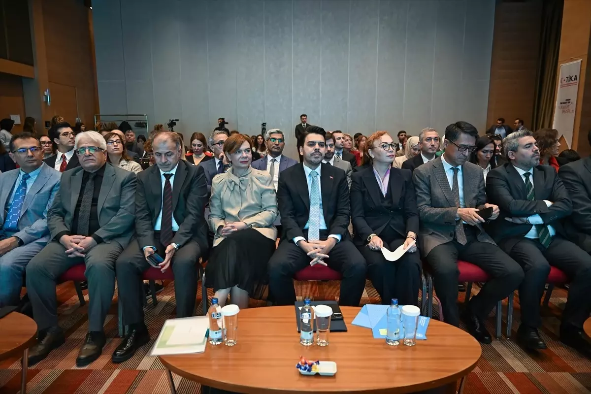 Image d'illustration pour: Başkentte, TİKA ve FAO işbirliğiyle "16 Ekim Dünya Gıda Günü" kapsamında panel düzenlendi