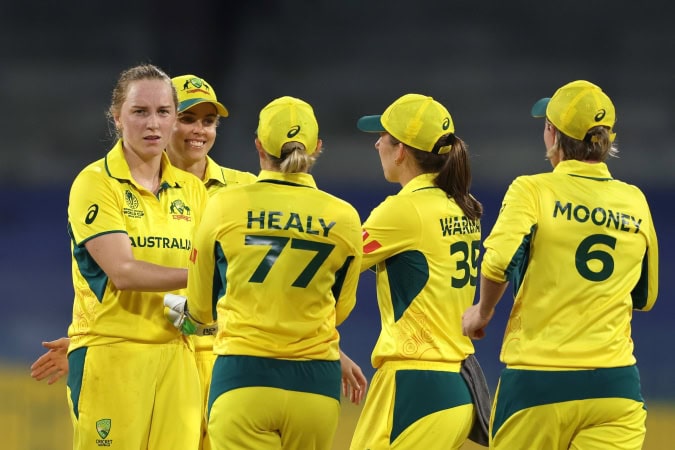 Image d'illustration pour: Australia down Pakistan in ICC Women's World Cup match - Pakistan Observer