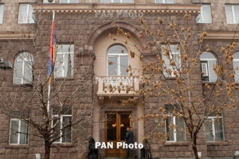 Image d'illustration pour: Վաղարշապատի ընտրություններին մասնակցելու համար ԿԸՀ է դիմել է 6 կուսակցություն և 1 դաշինք