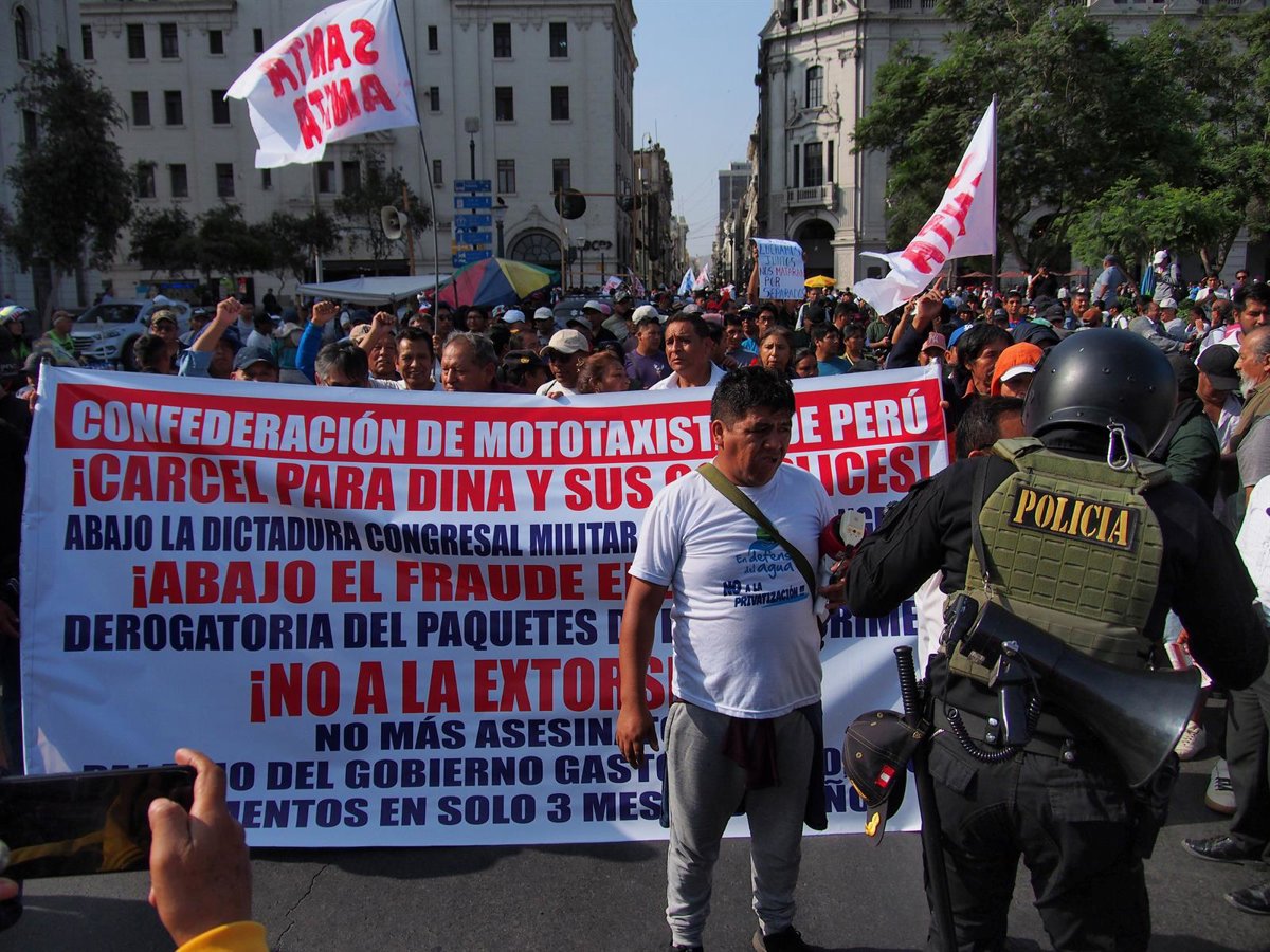Image d'illustration pour: Perú.- Boluarte atribuye la inseguridad de Perú a la "inmigración...